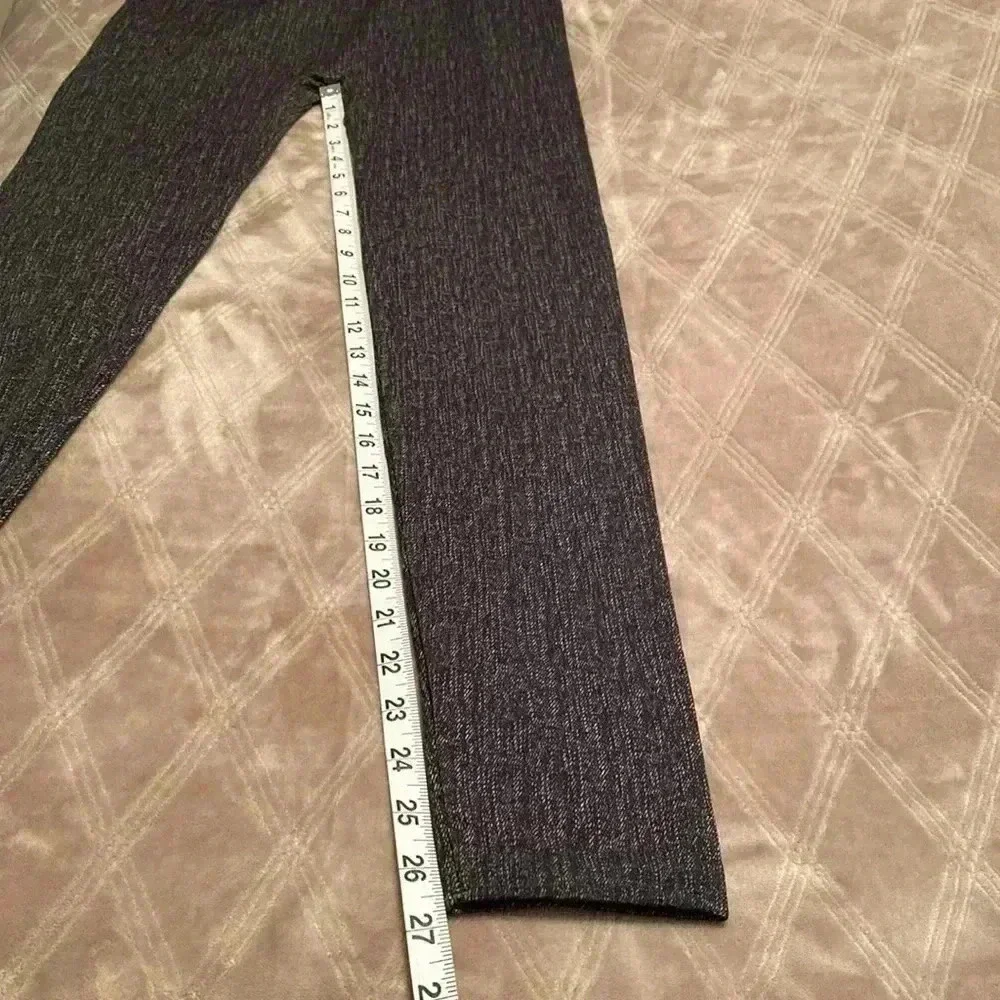 Muk Luks Dark Gray Heathered Look Leggings with Warm, Fuzzy Lining in Size L/XL.